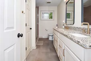 515 Manor Dr, High Point, NC 27260 - Photo 13