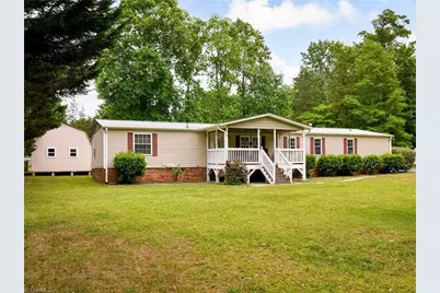 1007 High Rock Shores Drive, Lexington, NC 27292 - Photo 3