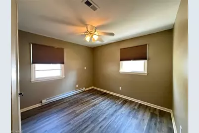 1706 Alice Avenue, Greensboro, NC 27401 - Photo 9