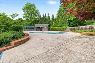 132 Breckindale Cir, Winston-Salem, NC 27104 - Photo 27
