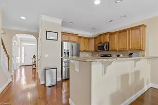 1475 Neville Gardens Ln, Winston-Salem, NC 27103 - Photo 3