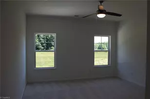 2471 Pleasant Hill Liberty Rd, Liberty, NC 27298 - Photo 15