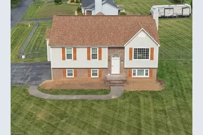 136 Central Ridge Court, Clemmons, NC 27012 - Photo 1