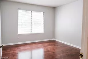 2935 Oaktop Cir, Greensboro, NC 27410 - Photo 13