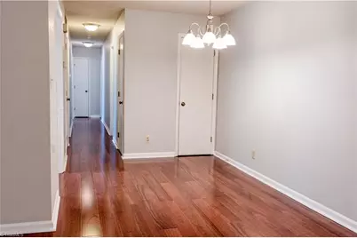 2935 Oaktop Circle, Greensboro, NC 27410 - Photo 7
