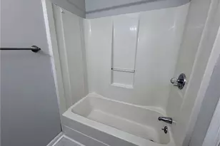 2935 Oaktop Cir, Greensboro, NC 27410 - Photo 11