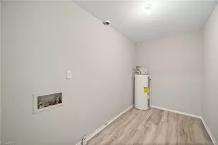 2205 Sunderland Rd, Winston-Salem, NC 27103 - Photo 11
