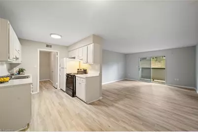 2205 Sunderland Road #116D, Winston-Salem, NC 27103 - Photo 7