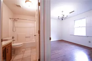 136 Chrisfield Cir, Winston-Salem, NC 27104 - Photo 25
