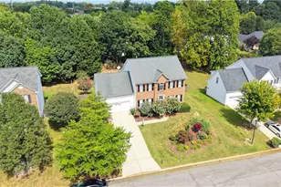 3625 Oak Chase Dr, High Point, NC 27265 - Photo 3