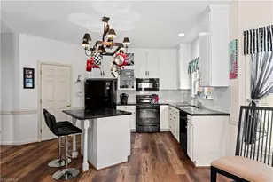 3625 Oak Chase Dr, High Point, NC 27265 - Photo 15