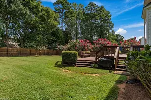3625 Oak Chase Dr, High Point, NC 27265 - Photo 37