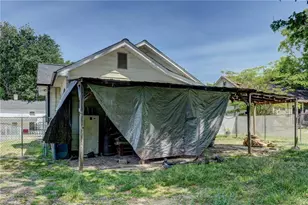 209 Burton St, Reidsville, NC 27320 - Photo 25