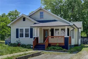 209 Burton St, Reidsville, NC 27320 - Photo 1