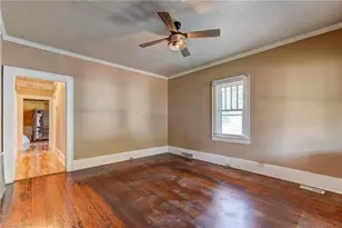 209 Burton St, Reidsville, NC 27320 - Photo 7