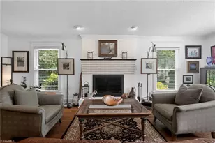 606 Westminster Dr, Greensboro, NC 27410 - Photo 5