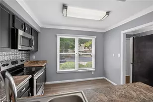 4321 Baylor St, Greensboro, NC 27455 - Photo 13