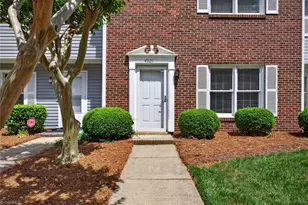 4321 Baylor St, Greensboro, NC 27455 - Photo 7