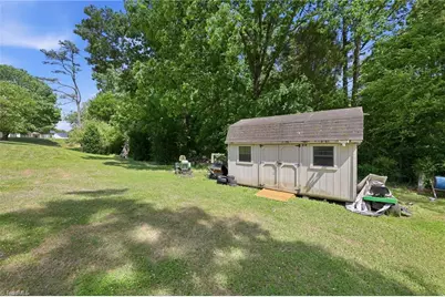 12577 Old US Highway 52, Winston-Salem, NC 27107 - Photo 37