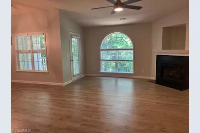 3700 Cotswold Terrace #3B, Greensboro, NC 27410 - Photo 11