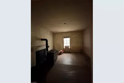 1611 Meadow Road, Eden, NC 27288 - Photo 11
