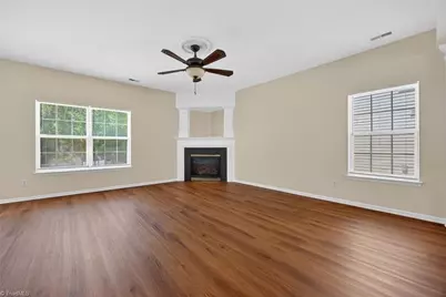 2173 Cliffvale Drive, High Point, NC 27262 - Photo 9