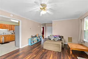105 Spring Park Ct, Clemmons, NC 27012 - Photo 7