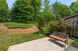 683 Sonoma Ln, High Point, NC 27265 - Photo 27