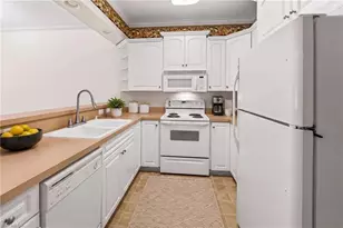 683 Sonoma Ln, High Point, NC 27265 - Photo 15