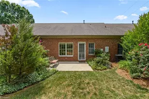 683 Sonoma Ln, High Point, NC 27265 - Photo 29