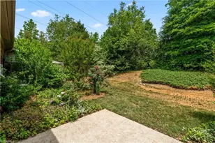 683 Sonoma Ln, High Point, NC 27265 - Photo 35