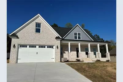 211 Cool Run, Lexington, NC 27295 - Photo 3