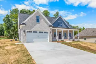211 Cool Run, Lexington, NC 27295 - Photo 3