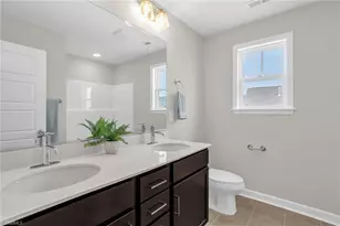 1647 Cross Vlg Ave, Kernersville, NC 27284 - Photo 23