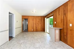 1620 Woodbriar Ave, Greensboro, NC 27405 - Photo 9