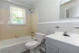 1620 Woodbriar Ave, Greensboro, NC 27405 - Photo 17
