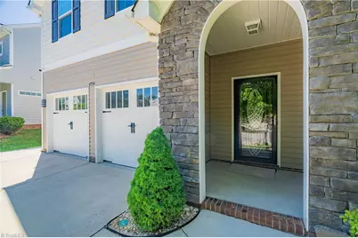 4754 Abbey Park Road, Kernersville, NC 27284 - Photo 3