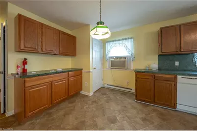 4361 N Old 52 Road, Pinnacle, NC 27043 - Photo 9