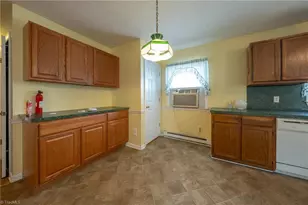 4361 N Old 52 Rd, Pinnacle, NC 27043 - Photo 9