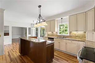 7706 Holly Field Rd, Clemmons, NC 27012 - Photo 13