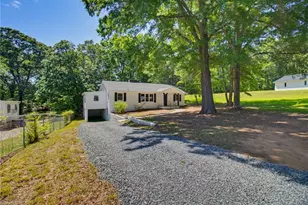 3534 Prospect Dr, Winston-Salem, NC 27105 - Photo 3