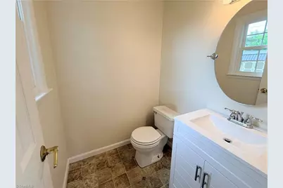 3216 Country View Road, Jonesville, NC 28642 - Photo 17