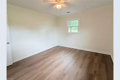 3216 Country View Road, Jonesville, NC 28642 - Photo 13