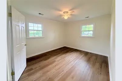 3216 Country View Road, Jonesville, NC 28642 - Photo 11