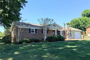 3216 Country View Rd, Jonesville, NC 28642 - Photo 1