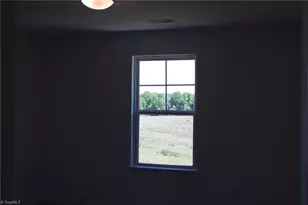 2421 Pleasant Hill Liberty Rd, Liberty, NC 27298 - Photo 25