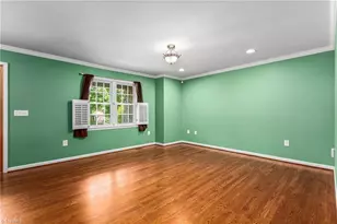 1004 Briarcliff Rd, Yadkinville, NC 27055 - Photo 7