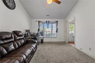 814 Guilford College Rd, Greensboro, NC 27409 - Photo 17