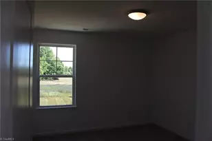 2461 Pleasant Hill Liberty Rd, Liberty, NC 27298 - Photo 25