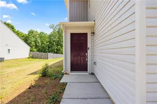 5321 Murray Rd, Winston-Salem, NC 27106 - Photo 3